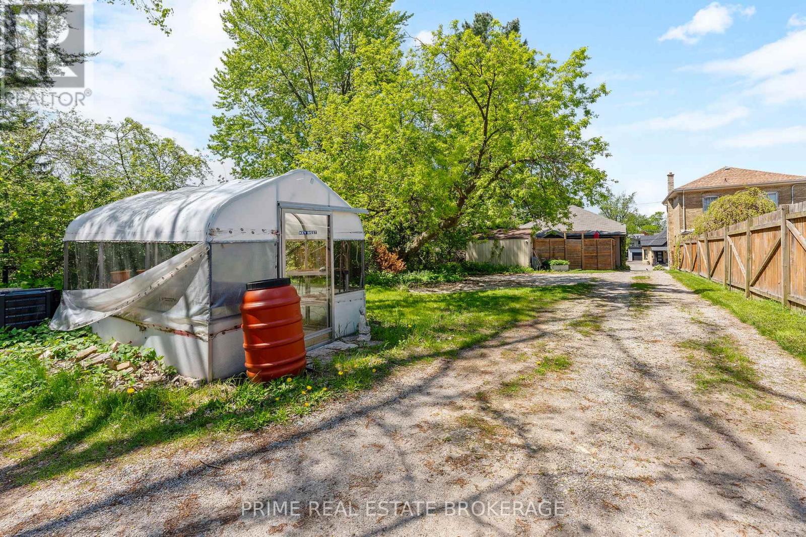 785 Queens Avenue, London East, Ontario  N5W 3H7 - Photo 24 - X12558702