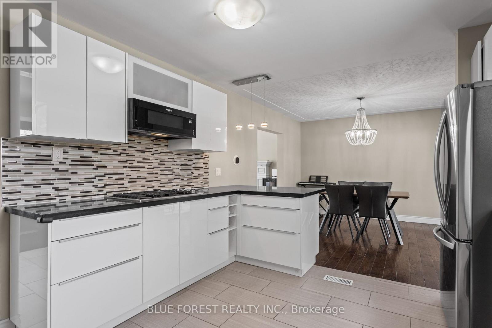 6 Gretna Green, London North, Ontario  N6G 1X1 - Photo 10 - X12558888