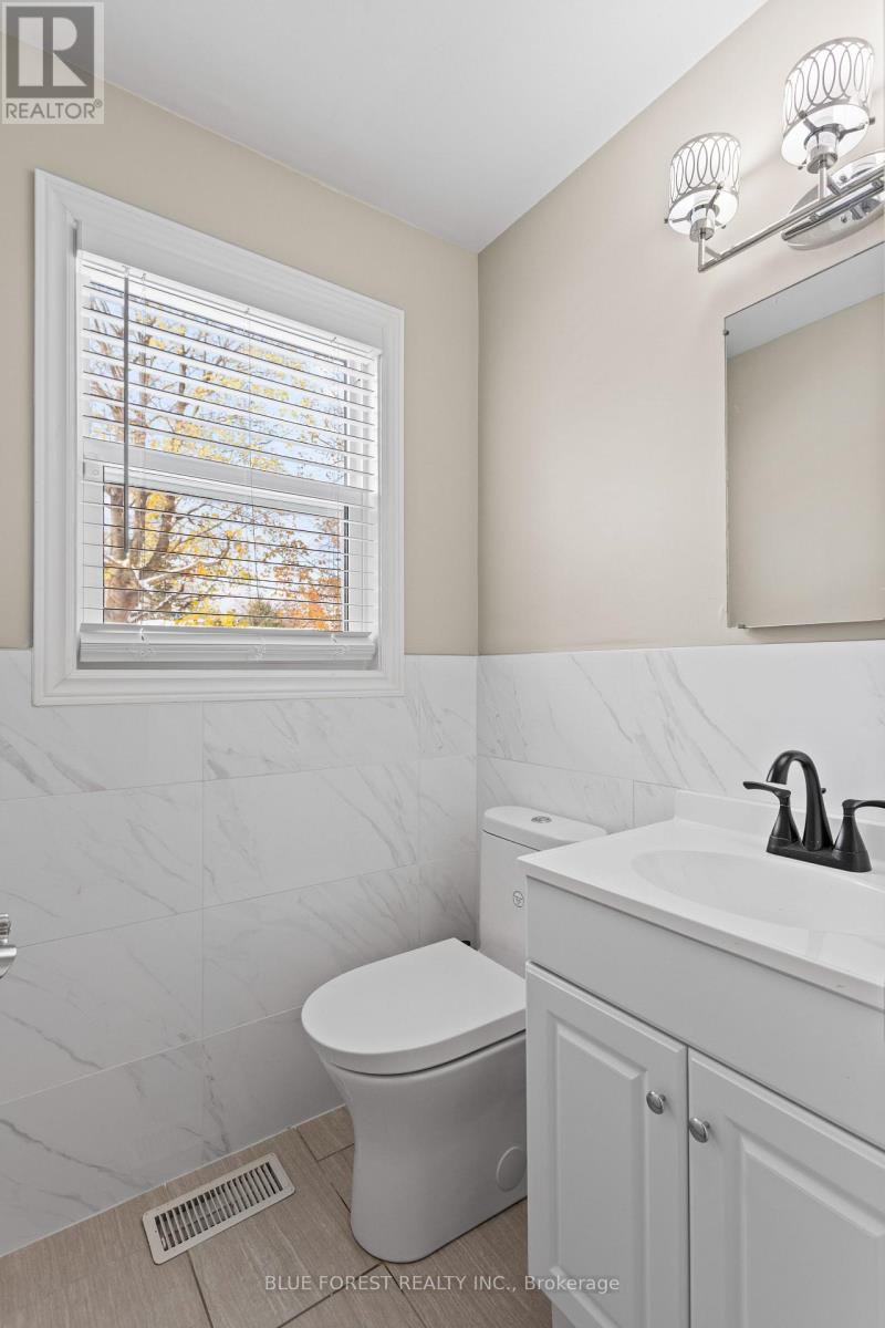 6 Gretna Green, London North, Ontario  N6G 1X1 - Photo 19 - X12558888