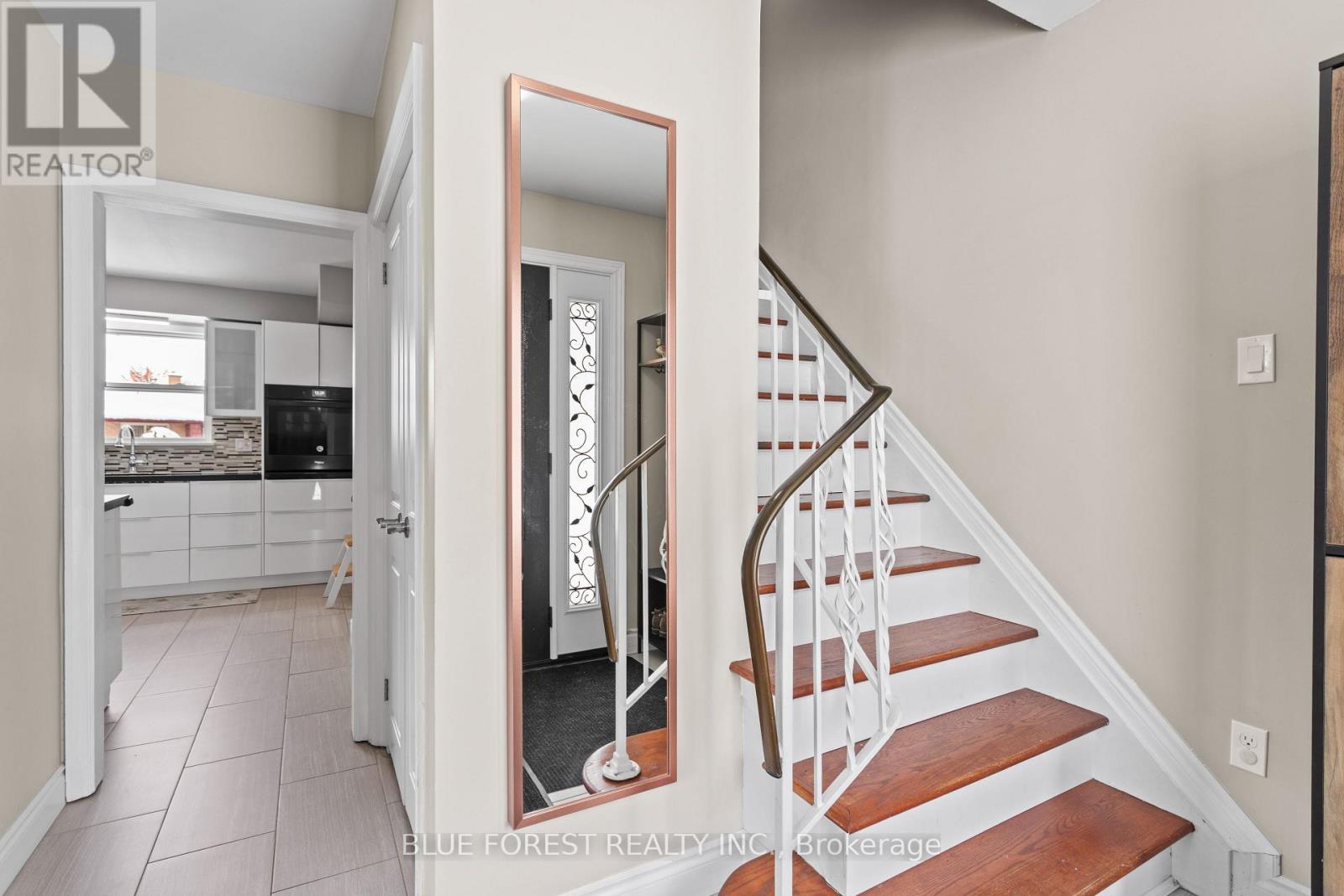 6 Gretna Green, London North, Ontario  N6G 1X1 - Photo 20 - X12558888