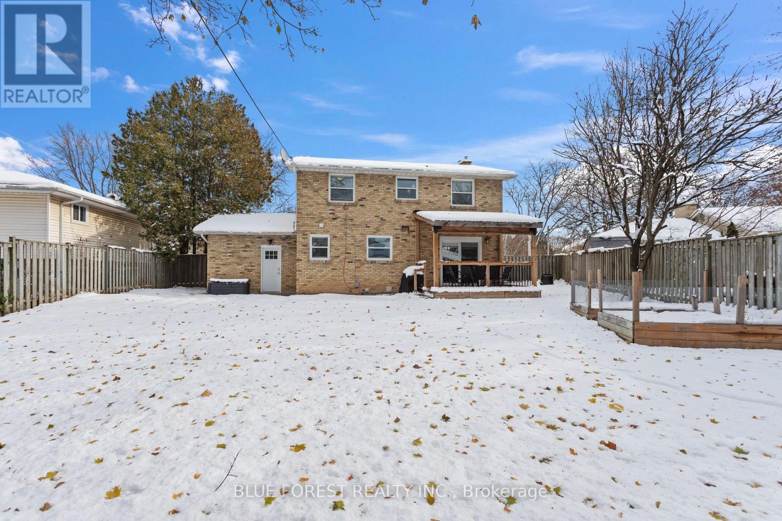 6 Gretna Green, London North, Ontario  N6G 1X1 - Photo 40 - X12558888