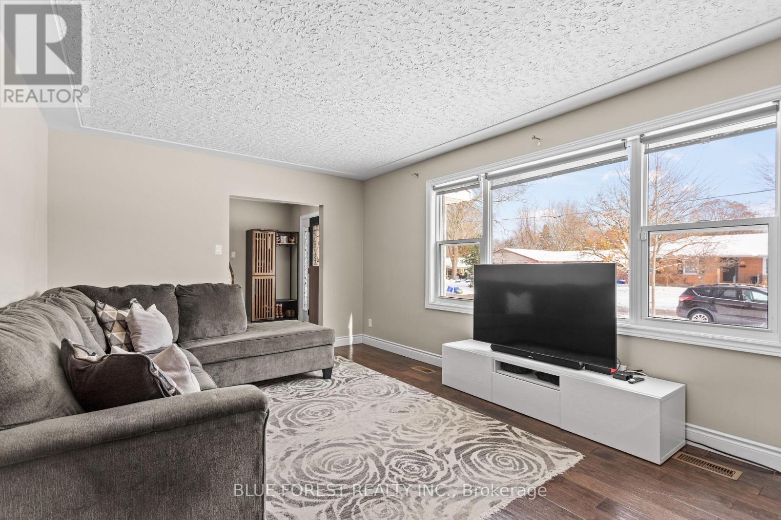 6 Gretna Green, London North, Ontario  N6G 1X1 - Photo 5 - X12558888
