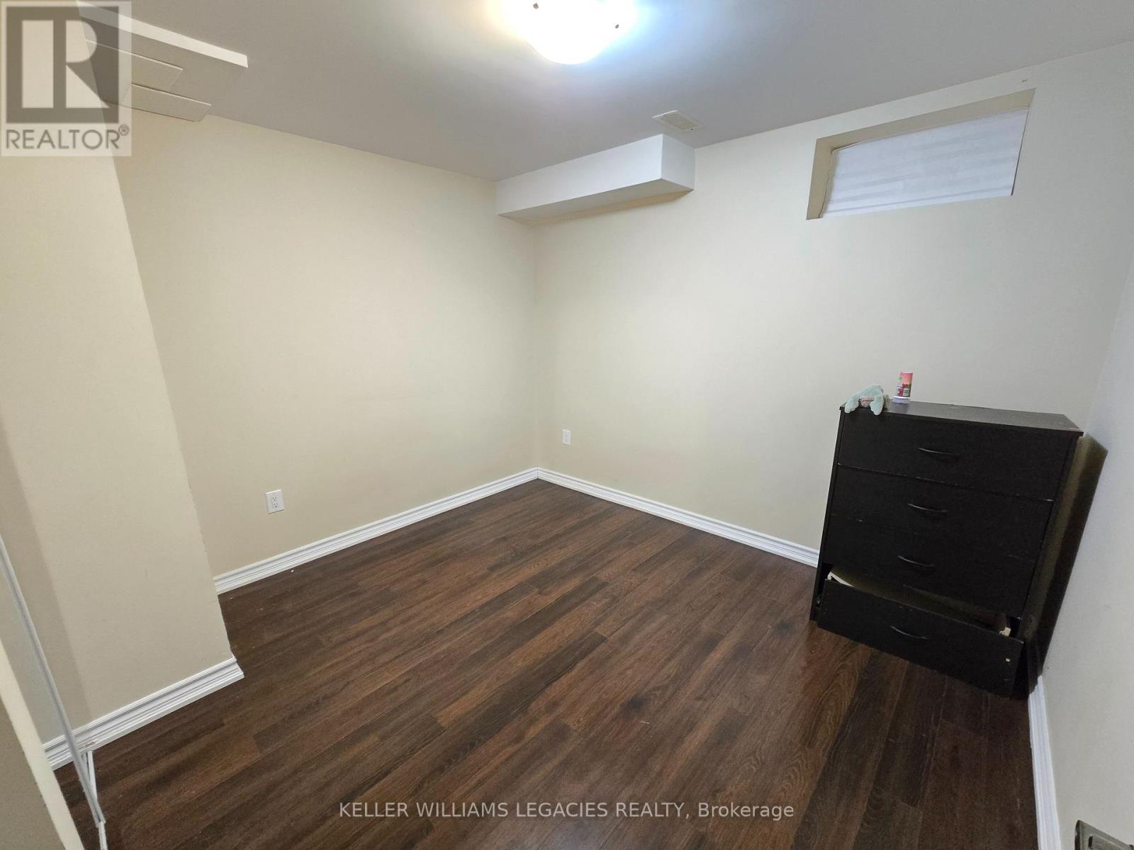 Bsmt - 40 Bellcrest Road, Brampton, Ontario  L6Y 0Z7 - Photo 4 - W12543800