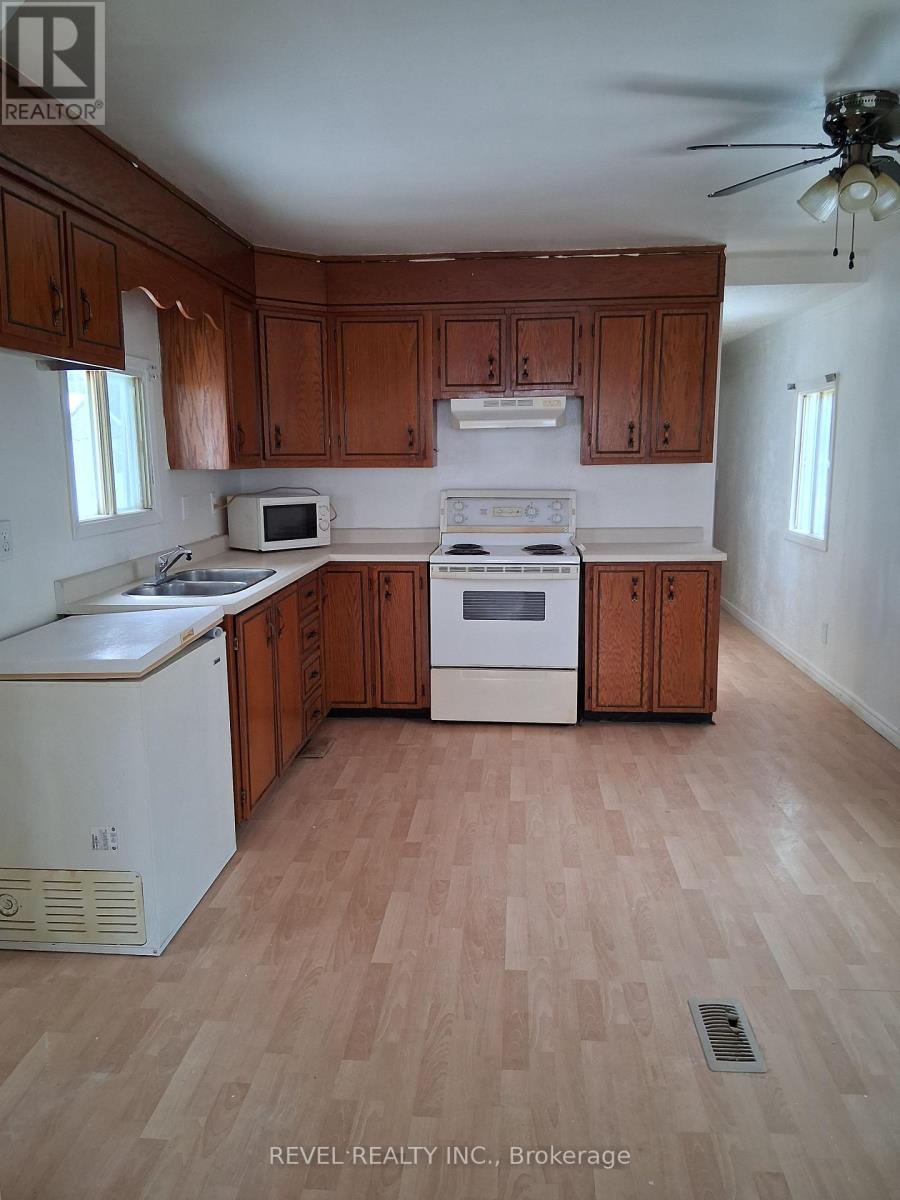 14 Bunker Avenue, Timmins, Ontario  P4N 0E1 - Photo 5 - T12558704