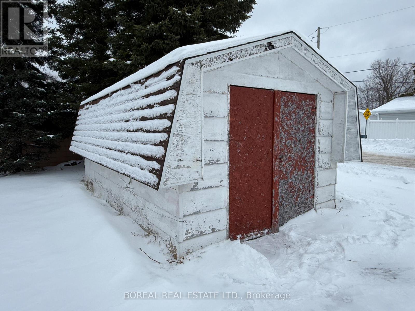 101 Ross Road, Smooth Rock Falls, Ontario  P0L 2B0 - Photo 7 - T12558802