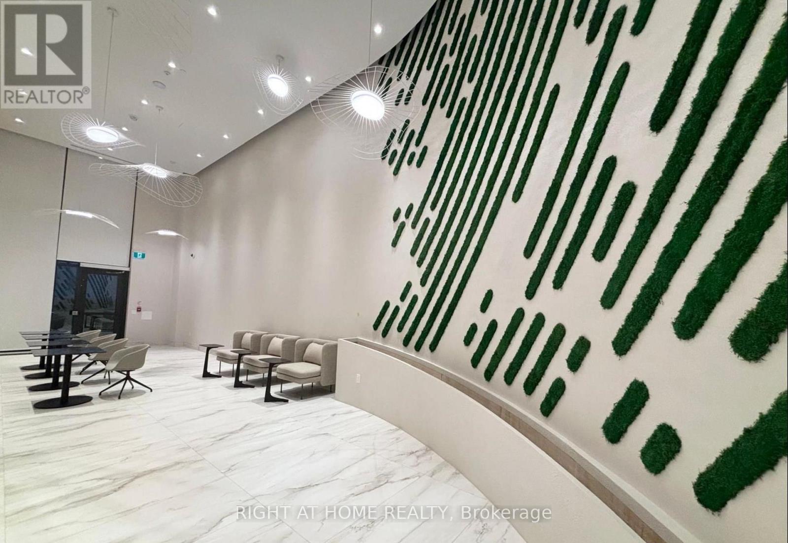 303 - 251 Masonry Way, Mississauga, Ontario  L5H 0B3 - Photo 21 - W12558224