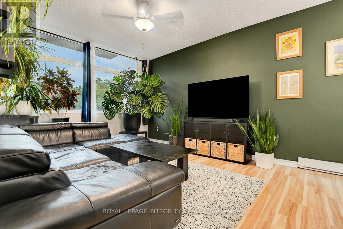 107 - 2019 Bank Street S, Ottawa, Ontario K1V 0N1 - Photo 13 - X12558796