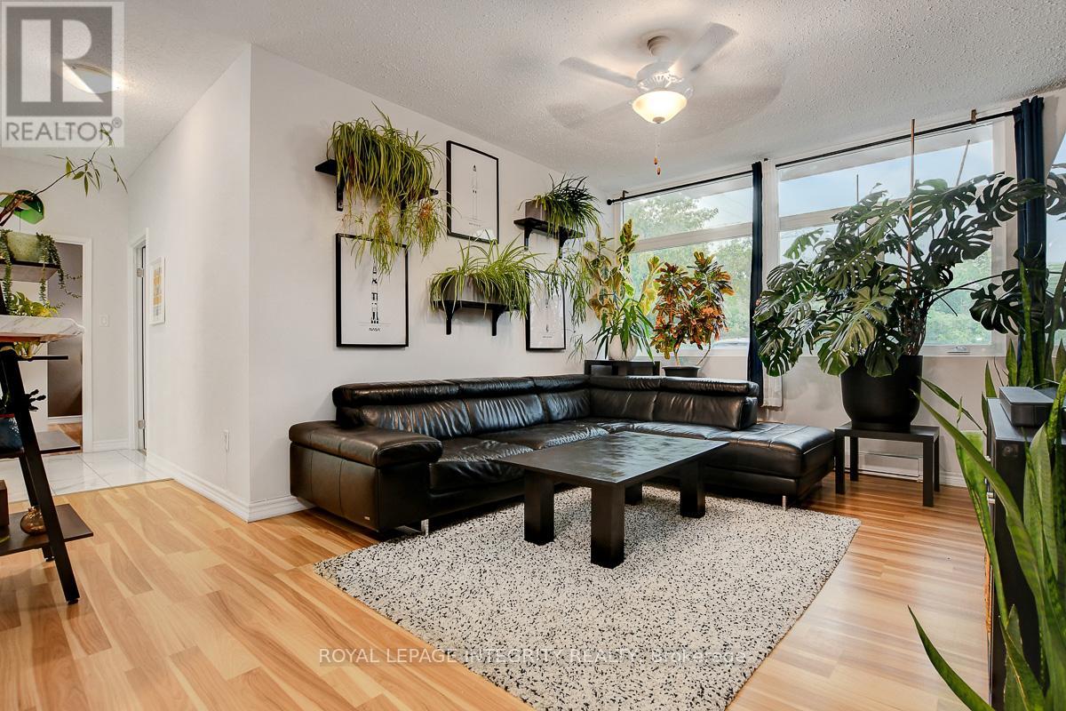 107 - 2019 Bank Street S, Ottawa, Ontario K1V 0N1 - Photo 9 - X12558796