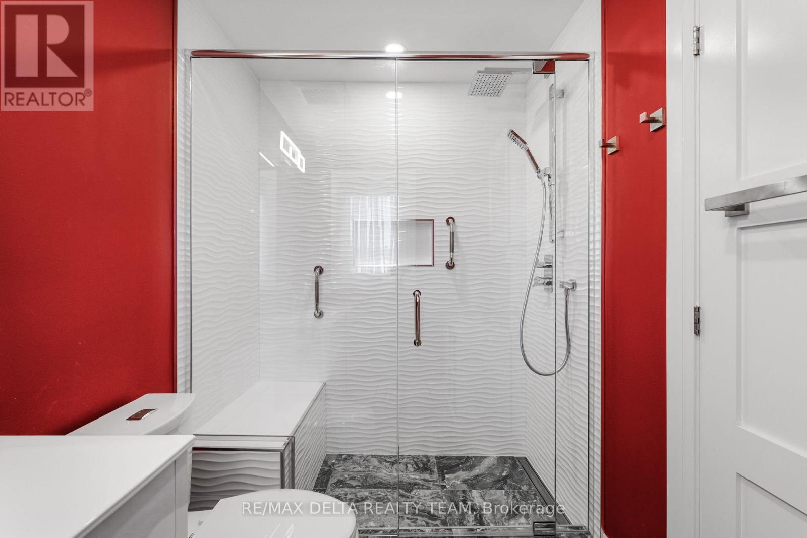 18 Longshire Circle, Ottawa, Ontario  K2J 4K7 - Photo 26 - X12558820