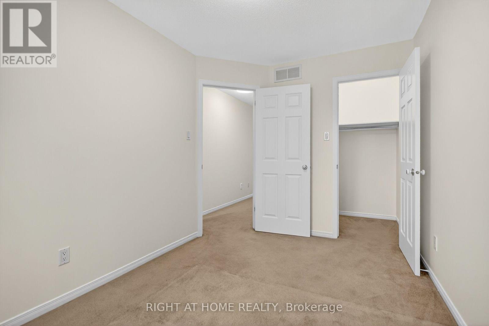 302 Goldridge Drive, Ottawa, Ontario  K2T 1L1 - Photo 20 - X12558828