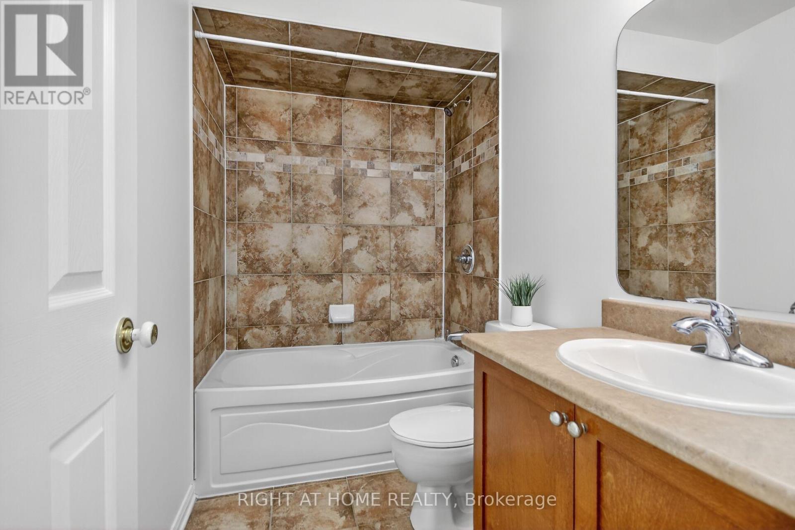 302 Goldridge Drive, Ottawa, Ontario  K2T 1L1 - Photo 25 - X12558828