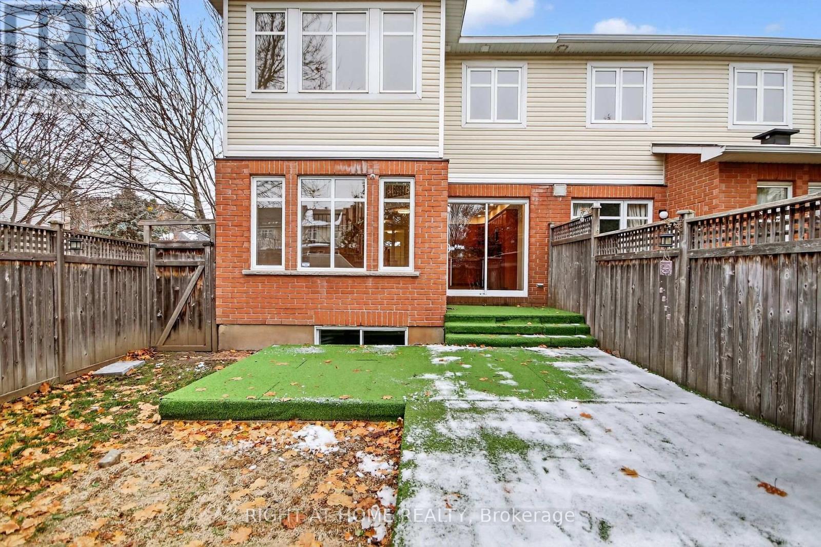 302 Goldridge Drive, Ottawa, Ontario  K2T 1L1 - Photo 29 - X12558828