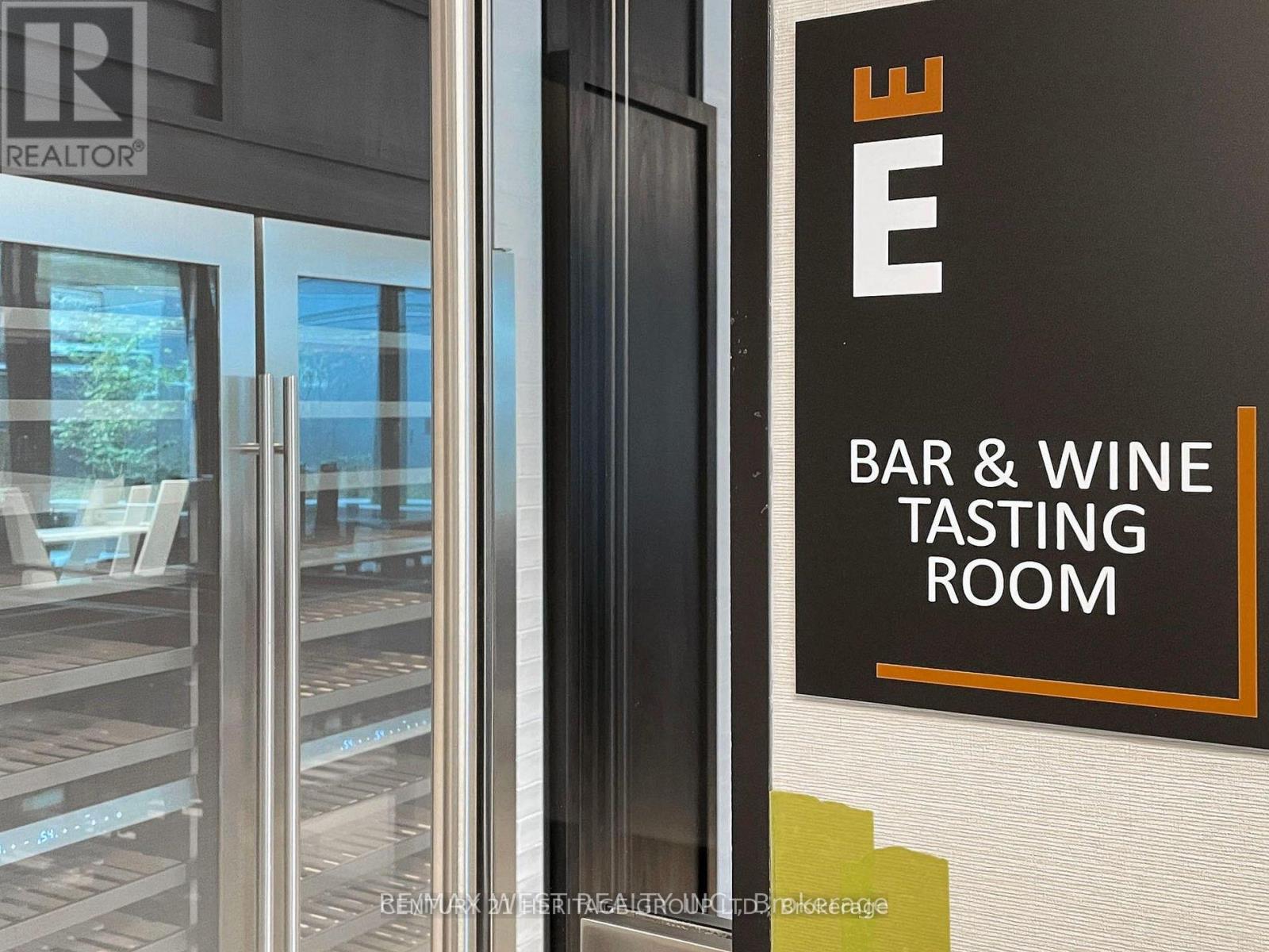 1306 - 327 King Street W, Toronto, Ontario  M5V 0W7 - Photo 7 - C12558542