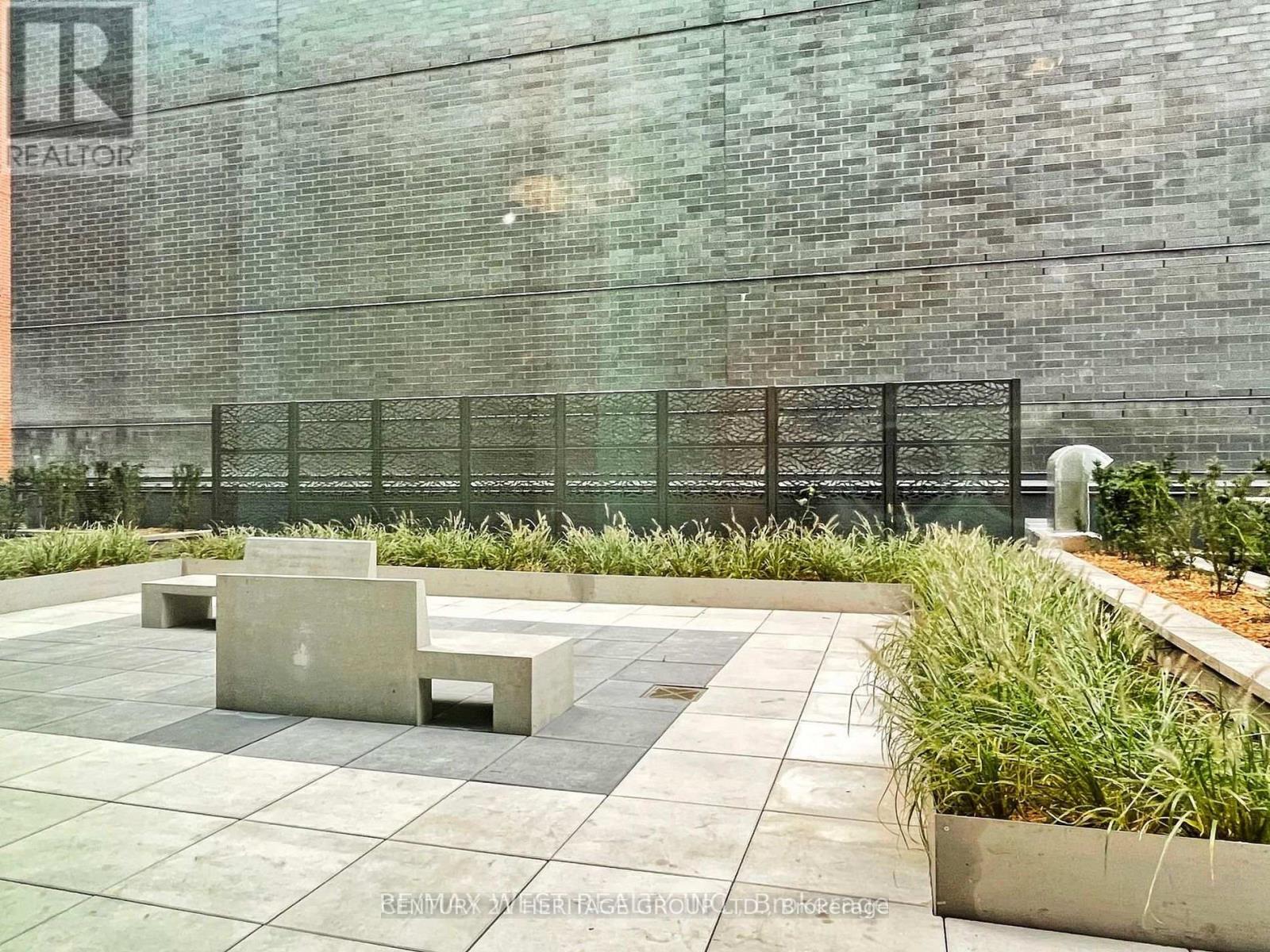 1306 - 327 King Street W, Toronto, Ontario  M5V 0W7 - Photo 8 - C12558542