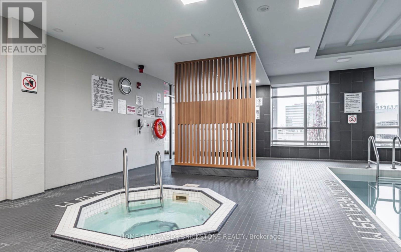 301 - 30 Herons Hill Way, Toronto, Ontario  M2J 0A7 - Photo 12 - C12558548