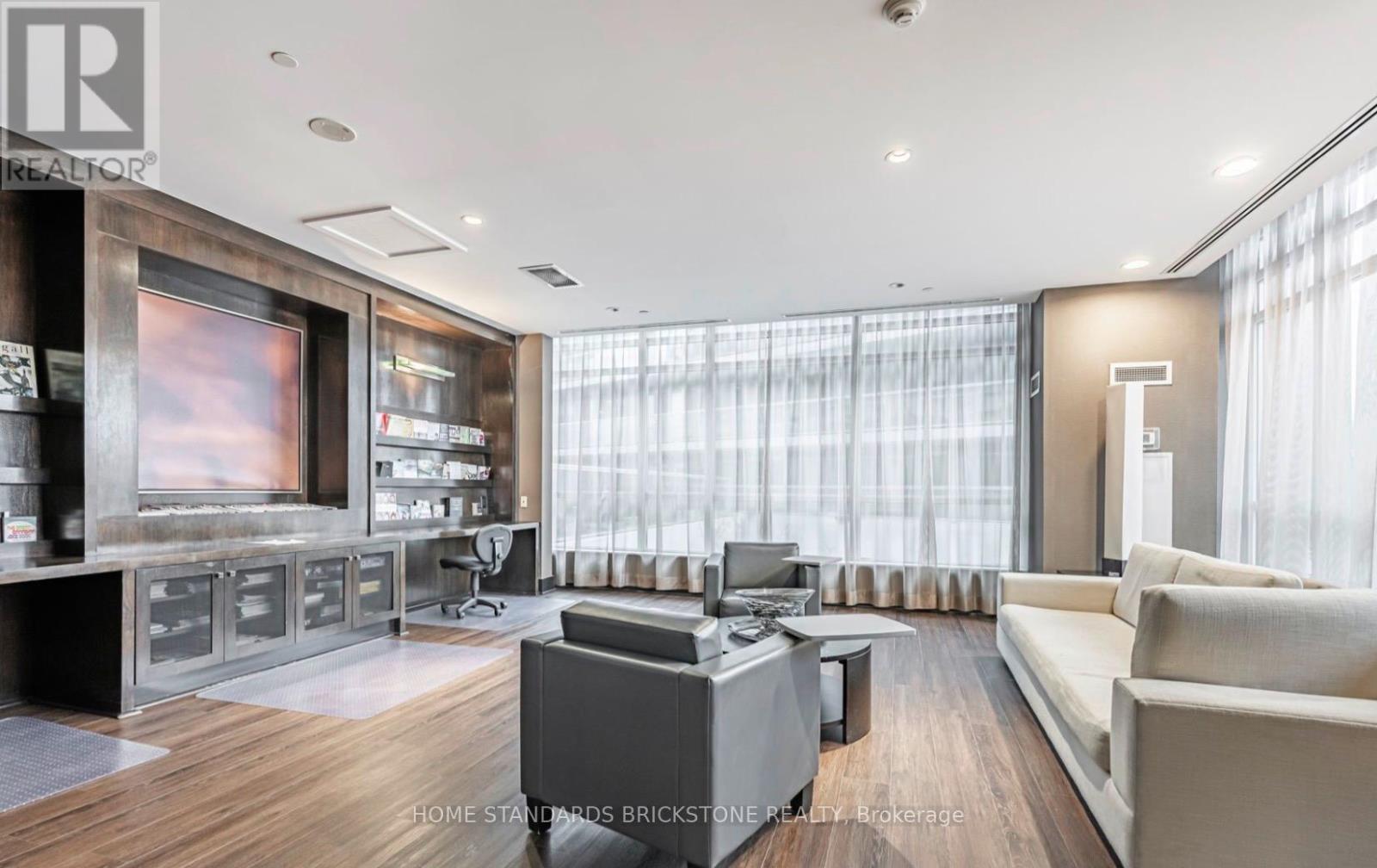 301 - 30 Herons Hill Way, Toronto, Ontario  M2J 0A7 - Photo 14 - C12558548