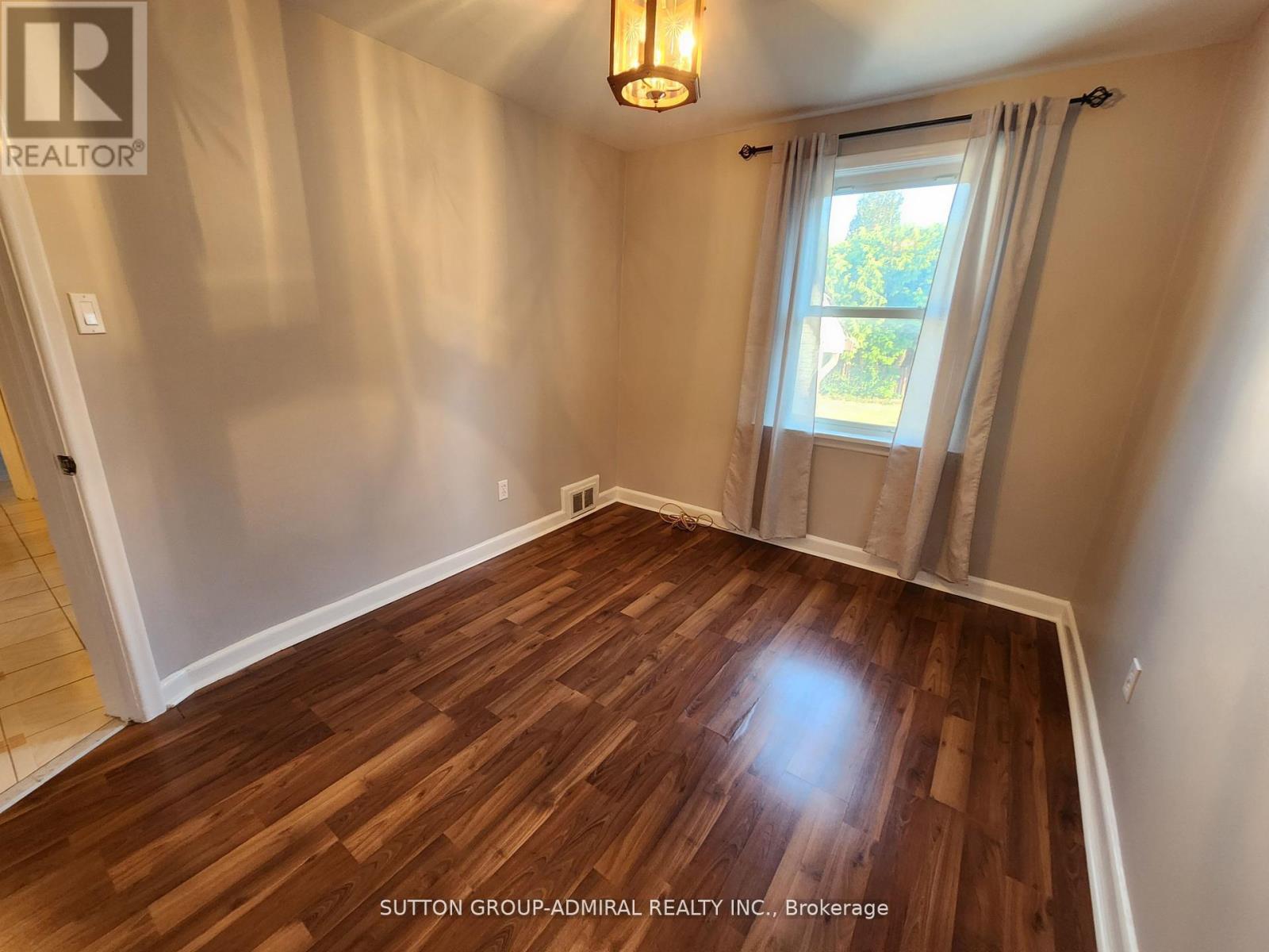 95 Almore Avenue, Toronto, Ontario  M3H 2H4 - Photo 10 - C12558630