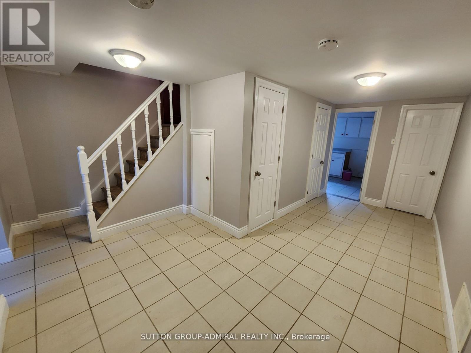 95 Almore Avenue, Toronto, Ontario  M3H 2H4 - Photo 14 - C12558630