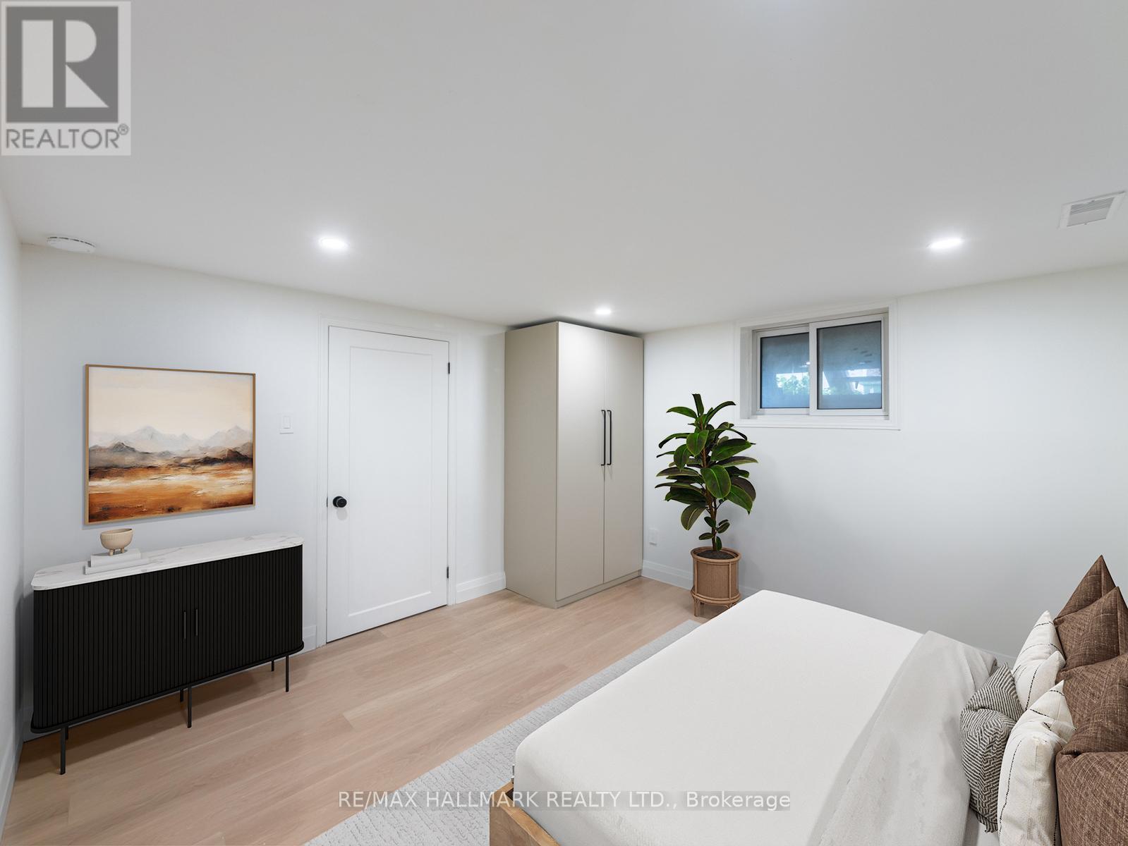 Lower - 588 Victoria Park Avenue, Toronto, Ontario  M4E 3T5 - Photo 9 - E12558522