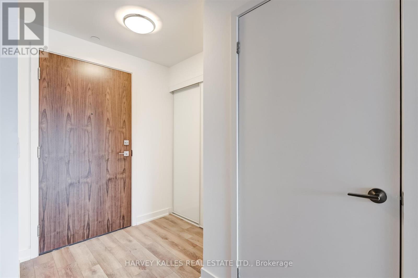 317 - 665 Queen Street E, Toronto, Ontario  M4M 1G4 - Photo 2 - E12558576
