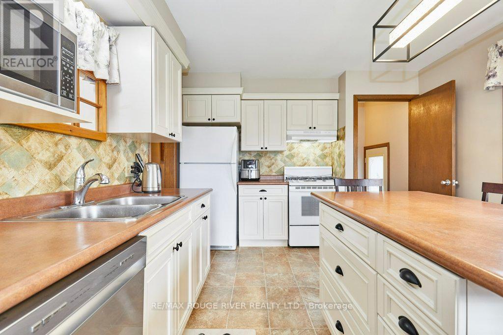 5045 Simcoe Street N, Oshawa, Ontario  L1H 7K4 - Photo 17 - E12558578