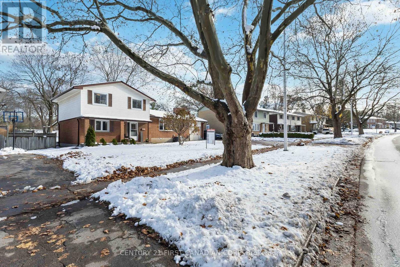 628 VISCOUNT ROAD, London South, Ontario