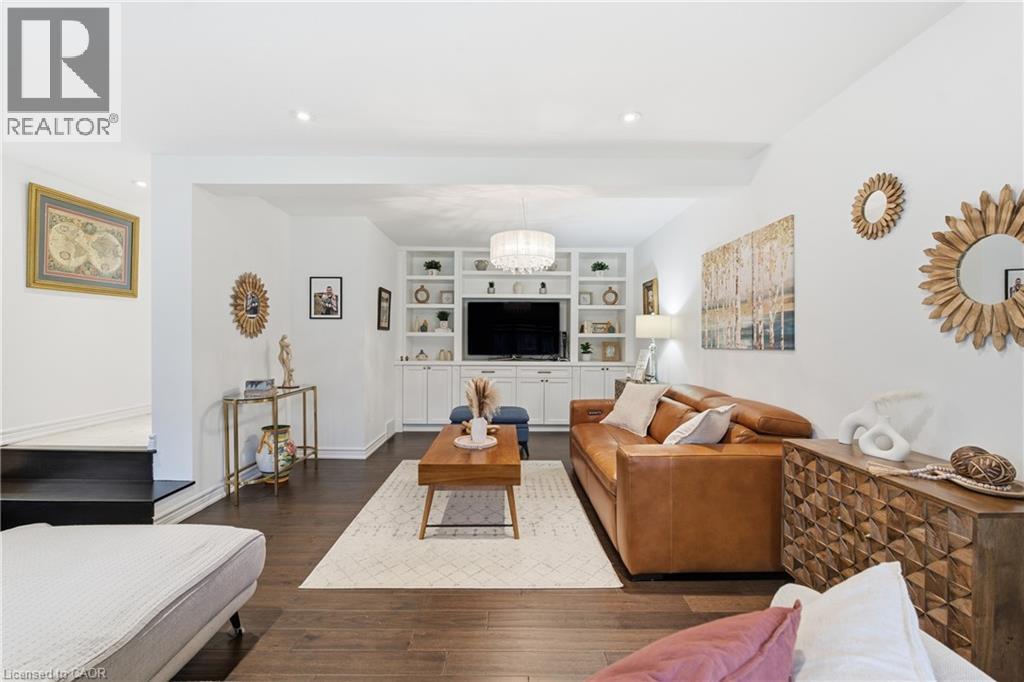 2435 Dorchester Road, Niagara Falls, Ontario  L2J 2Y9 - Photo 5 - 40788997