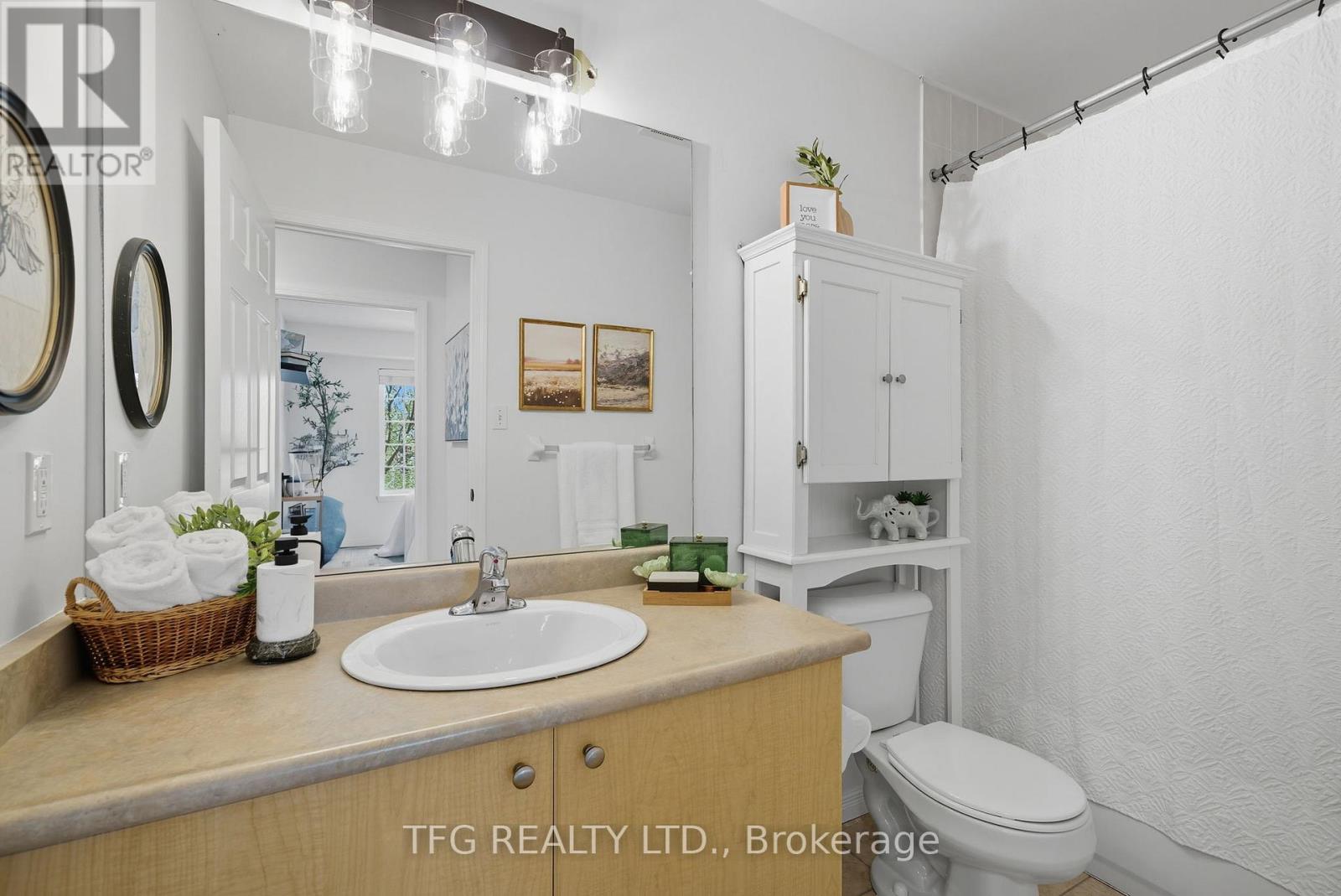 211 - 106 Aspen Springs Drive, Clarington, Ontario  L1C 5N7 - Photo 15 - E12558754