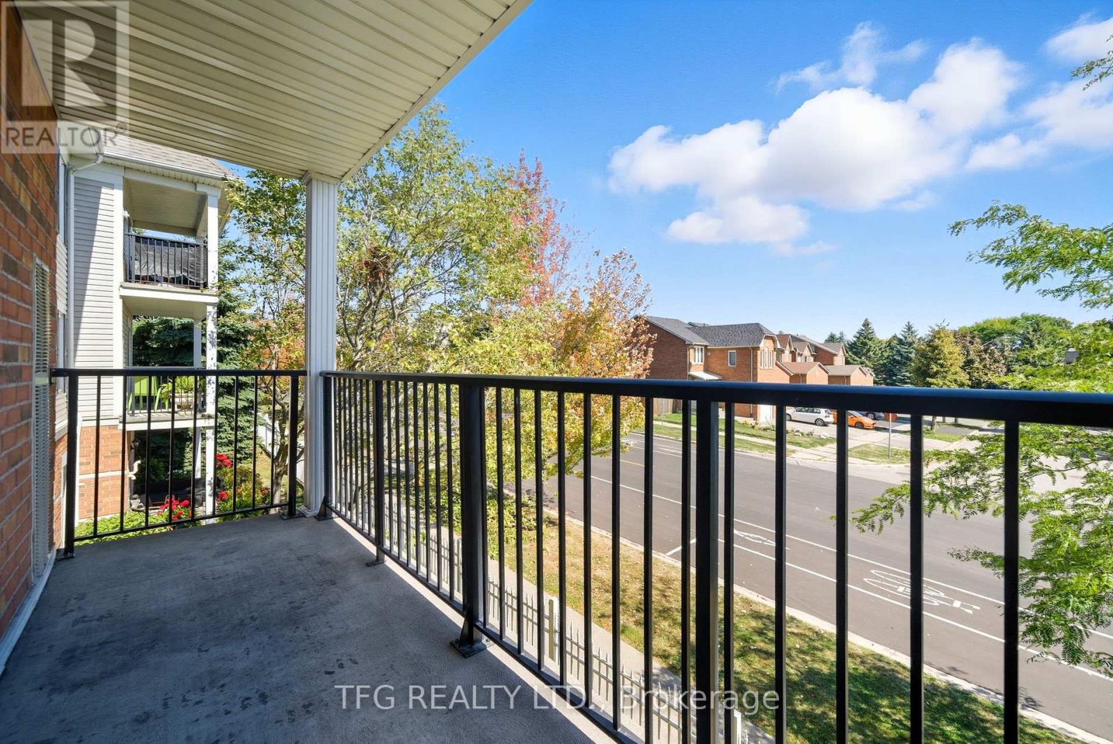 211 - 106 Aspen Springs Drive, Clarington, Ontario  L1C 5N7 - Photo 19 - E12558754