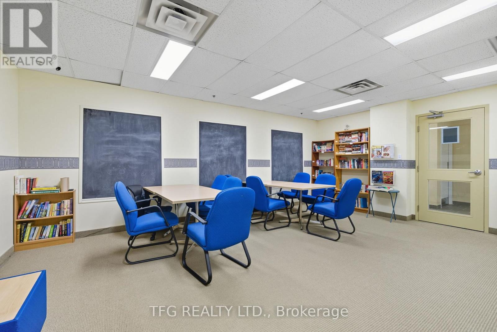 211 - 106 Aspen Springs Drive, Clarington, Ontario  L1C 5N7 - Photo 27 - E12558754