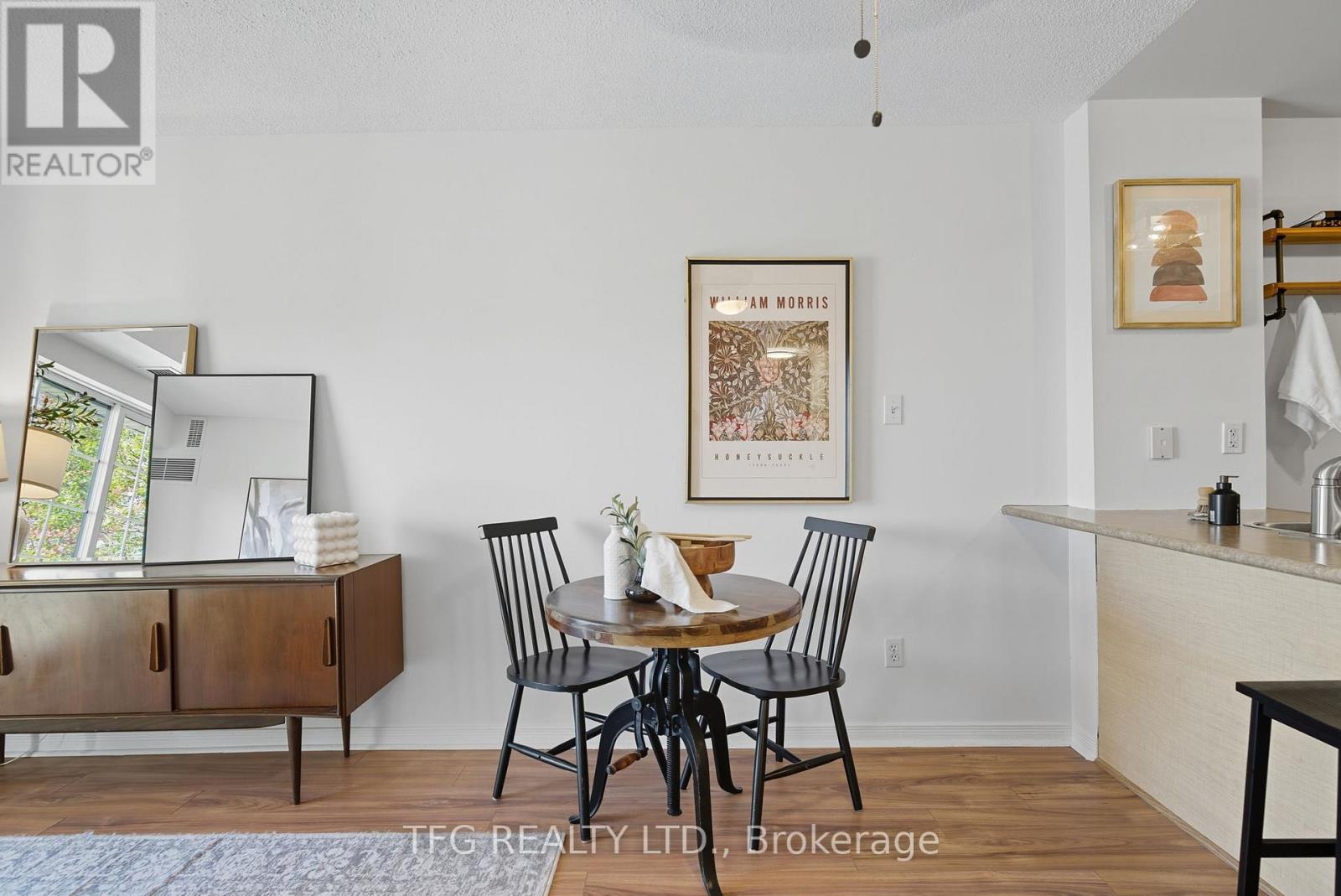 211 - 106 Aspen Springs Drive, Clarington, Ontario  L1C 5N7 - Photo 9 - E12558754