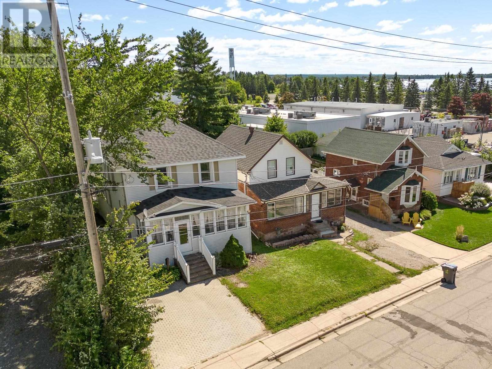 68 Pine St, Sault Ste. Marie, Ontario  P6A 3Y1 - Photo 35 - SM252401