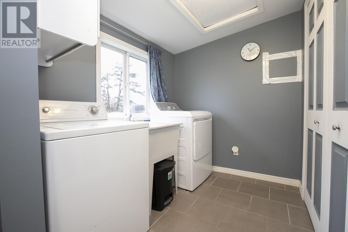 1279 Leighs Bay Rd, Sault Ste. Marie, Ontario  P6A 5K8 - Photo 20 - SM253203