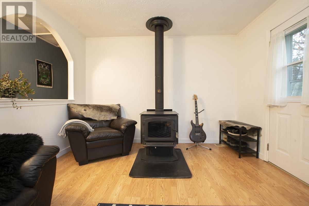 1279 Leighs Bay Rd, Sault Ste. Marie, Ontario  P6A 5K8 - Photo 35 - SM253203