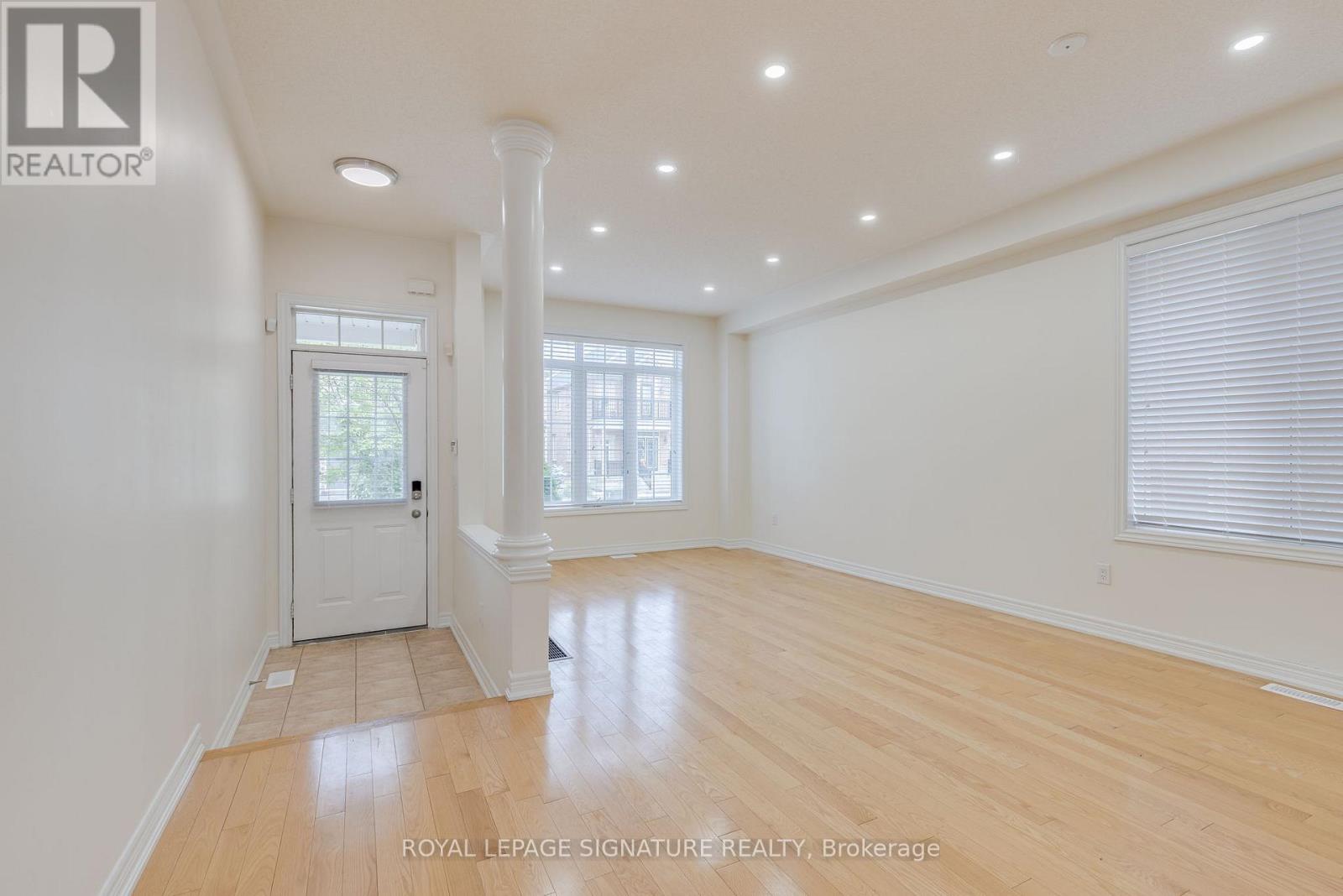 39 Hermitage Boulevard, Markham, Ontario  L6E 2H6 - Photo 2 - N12558574