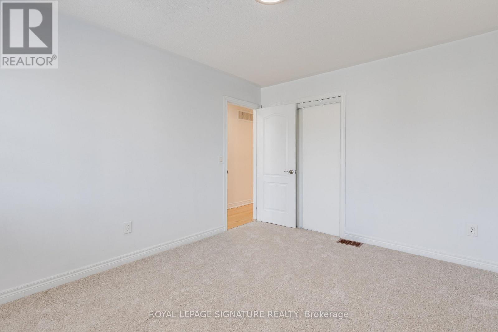 39 Hermitage Boulevard, Markham, Ontario  L6E 2H6 - Photo 24 - N12558574