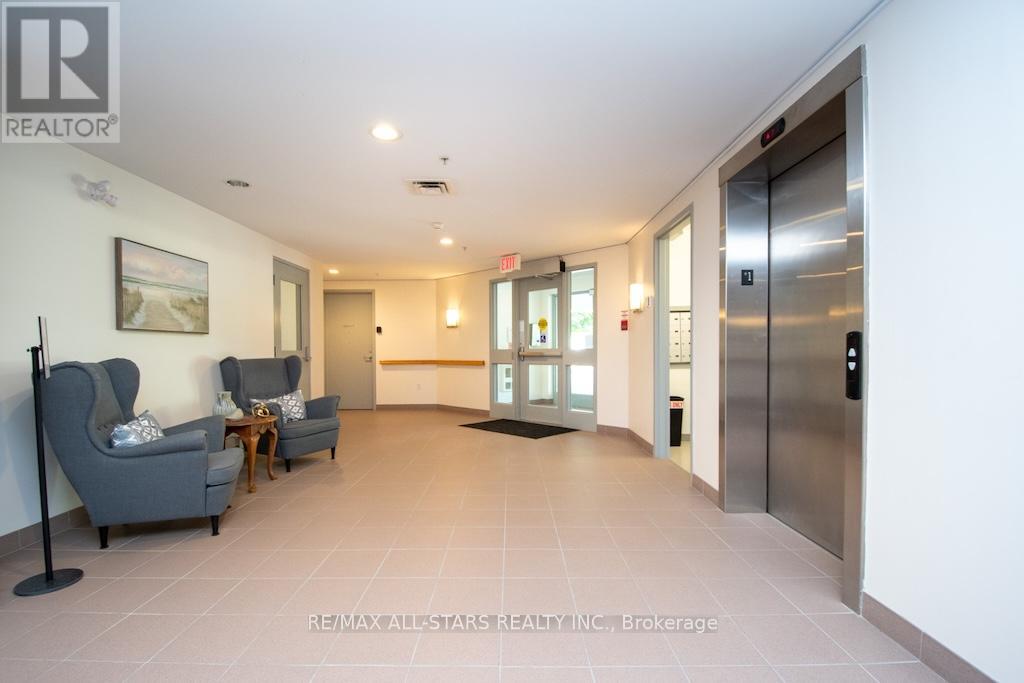 106 - 8 Huron Street, Kawartha Lakes, Ontario  K9V 6K3 - Photo 5 - X12558696