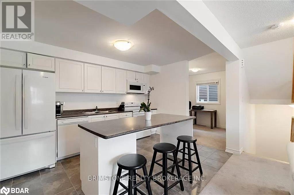 46 Andean Lane, Barrie, Ontario  L9J 0J4 - Photo 6 - S12558508