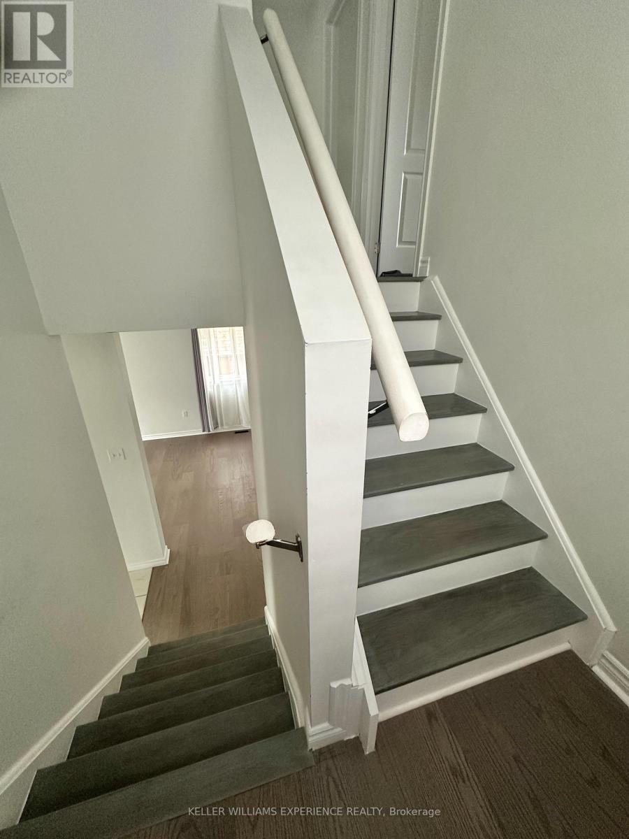 3 Crew Court, Barrie, Ontario  L4N 5S4 - Photo 11 - S12558538