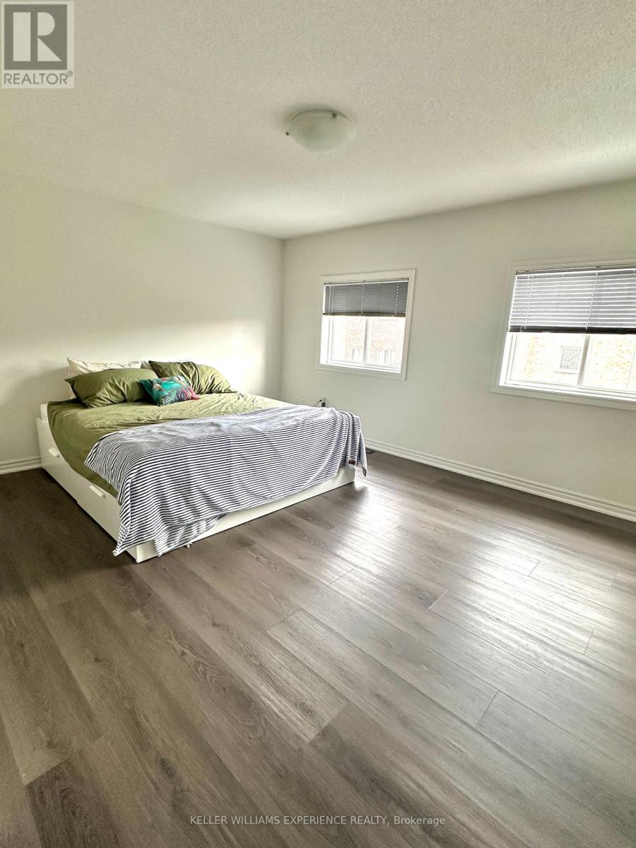 3 Crew Court, Barrie, Ontario  L4N 5S4 - Photo 12 - S12558538