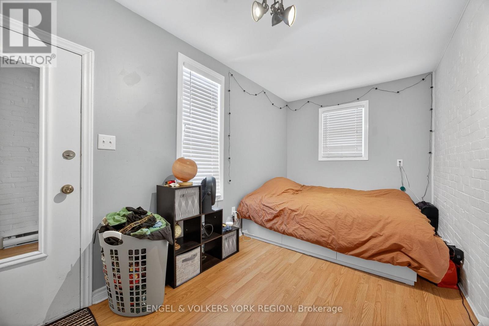 69 John Street, Barrie, Ontario  L4N 2K4 - Photo 12 - S12558564