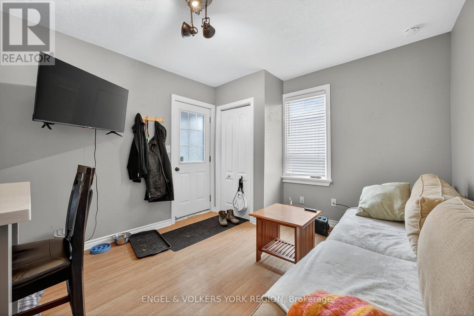 69 John Street, Barrie, Ontario  L4N 2K4 - Photo 8 - S12558564