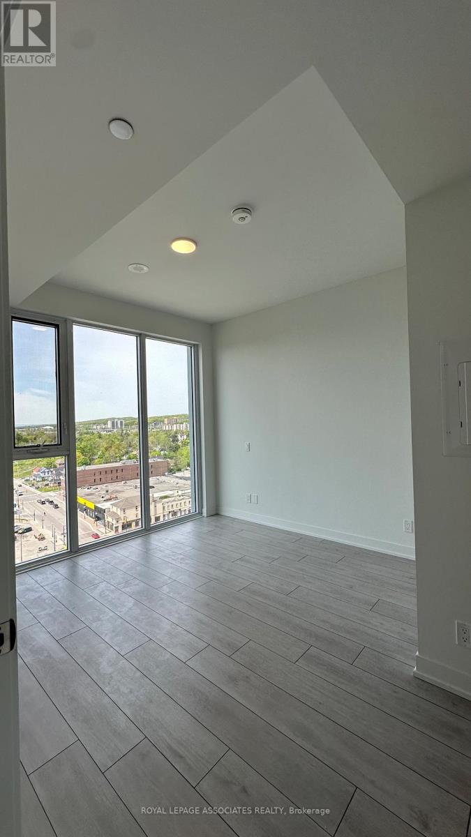 1201 - 39 Mary Street, Barrie, Ontario  L4N 1S9 - Photo 5 - S12558584