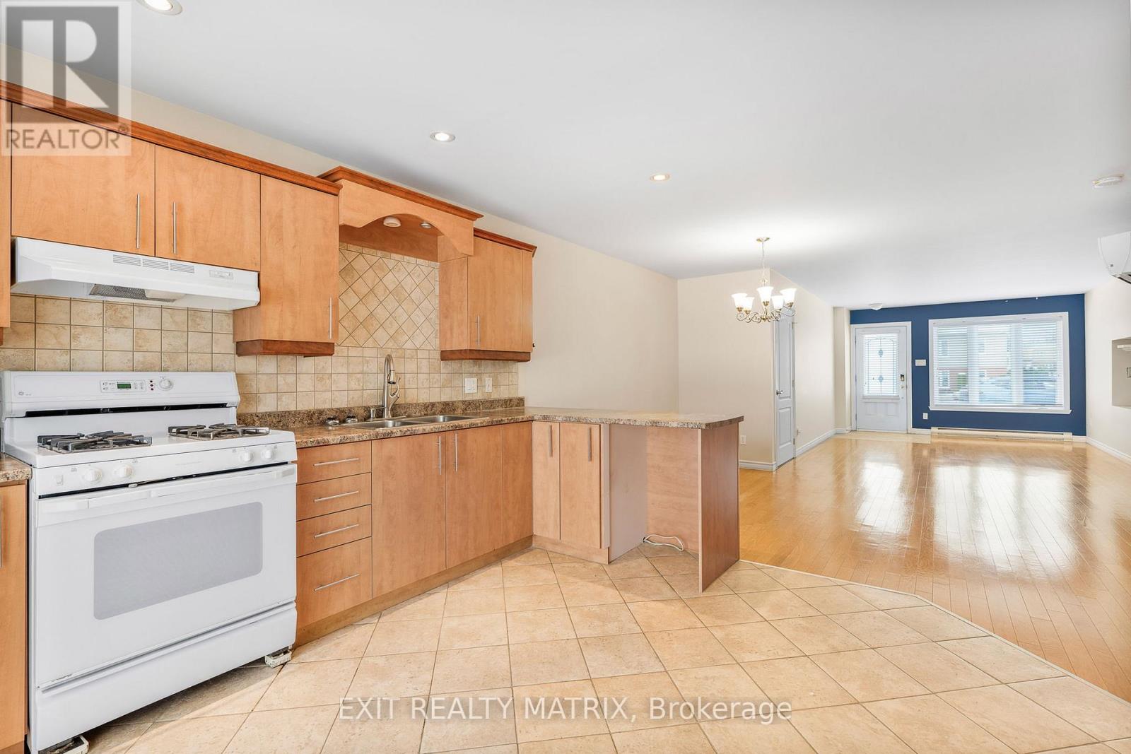 132 D Higginson Street, Hawkesbury, Ontario  K6A 1A1 - Photo 15 - X12558818