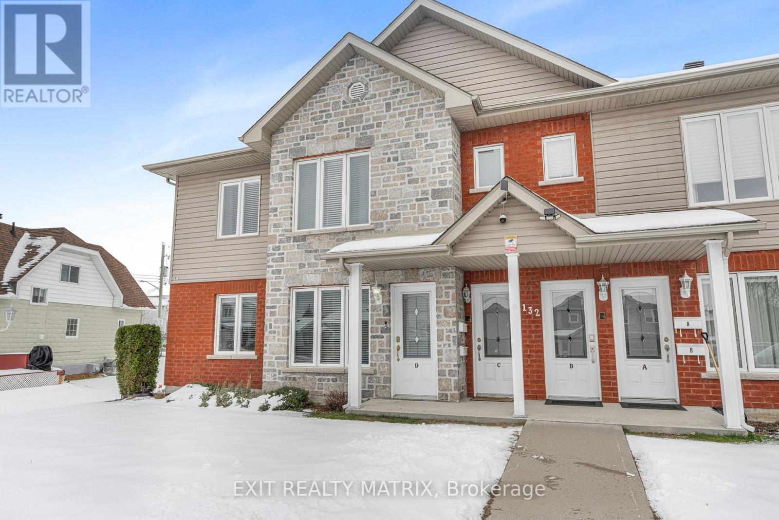 132 D Higginson Street, Hawkesbury, Ontario  K6A 1A1 - Photo 2 - X12558818