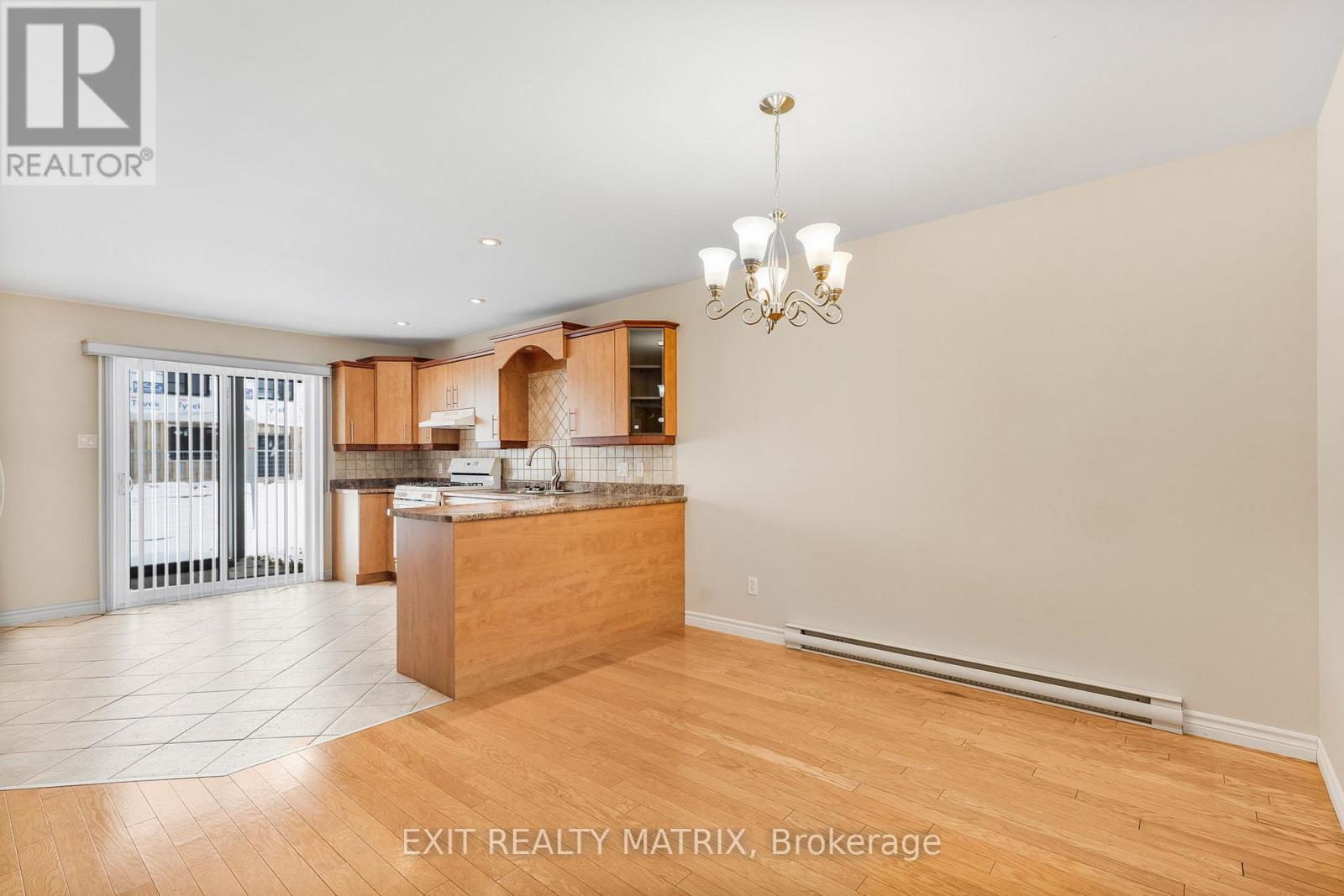 132 D Higginson Street, Hawkesbury, Ontario  K6A 1A1 - Photo 9 - X12558818