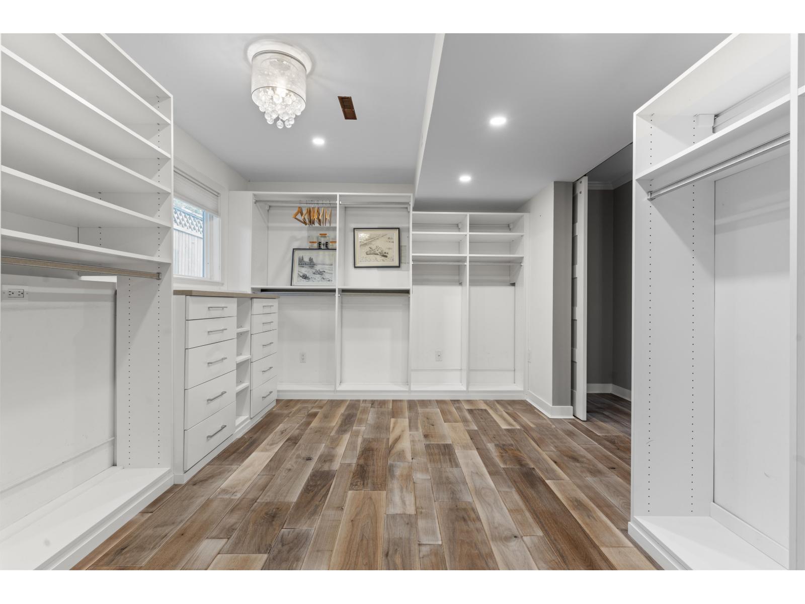 13950 Blackburn Avenue, White Rock, British Columbia  V4B 2Z5 - Photo 20 - R3066947