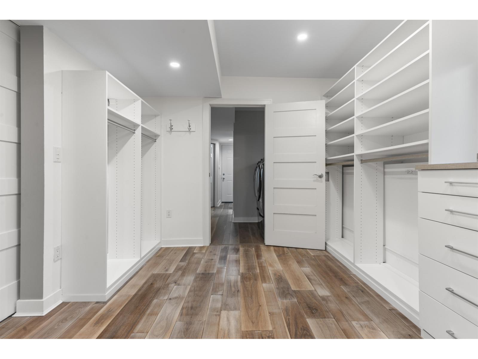 13950 Blackburn Avenue, White Rock, British Columbia  V4B 2Z5 - Photo 21 - R3066947