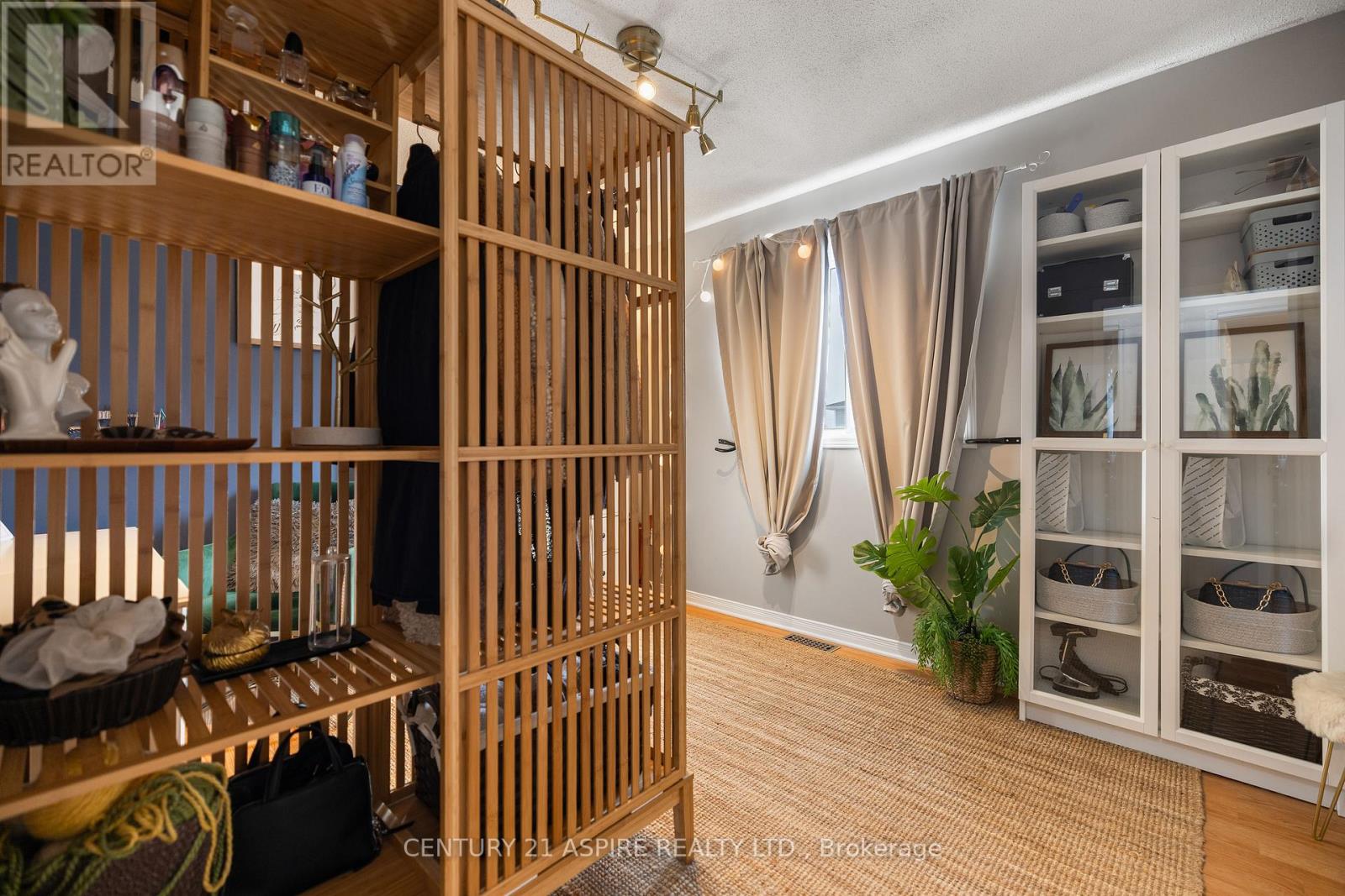 15 Dutch Drive, Petawawa, Ontario  K8H 3M2 - Photo 22 - X12558688