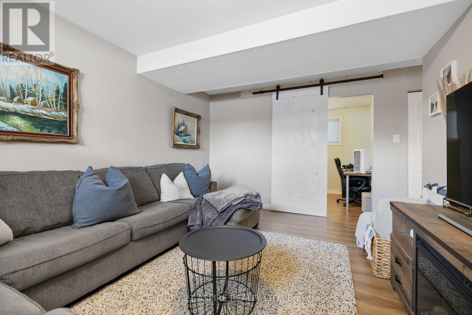 15 Dutch Drive, Petawawa, Ontario  K8H 3M2 - Photo 25 - X12558688